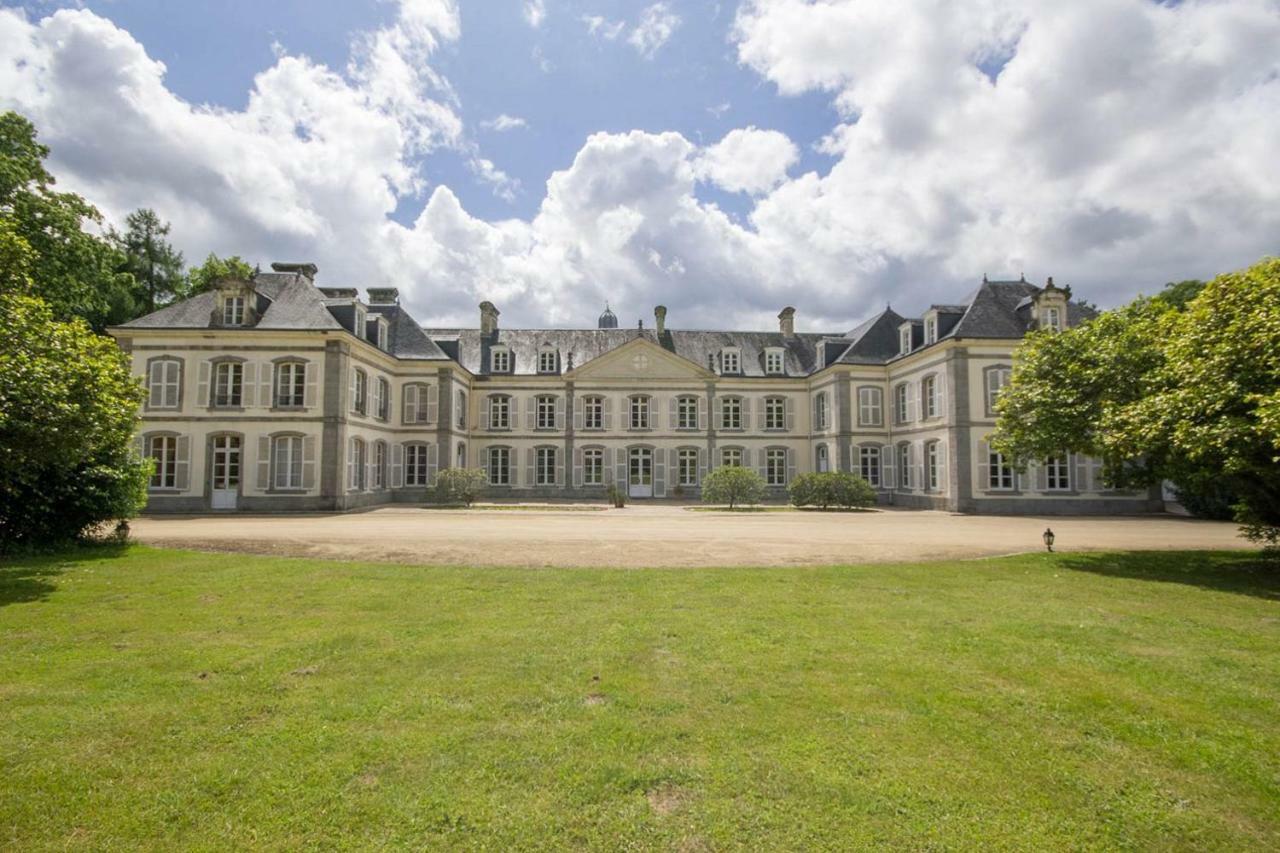 Chateau De Lannouan Landévant Exterior foto